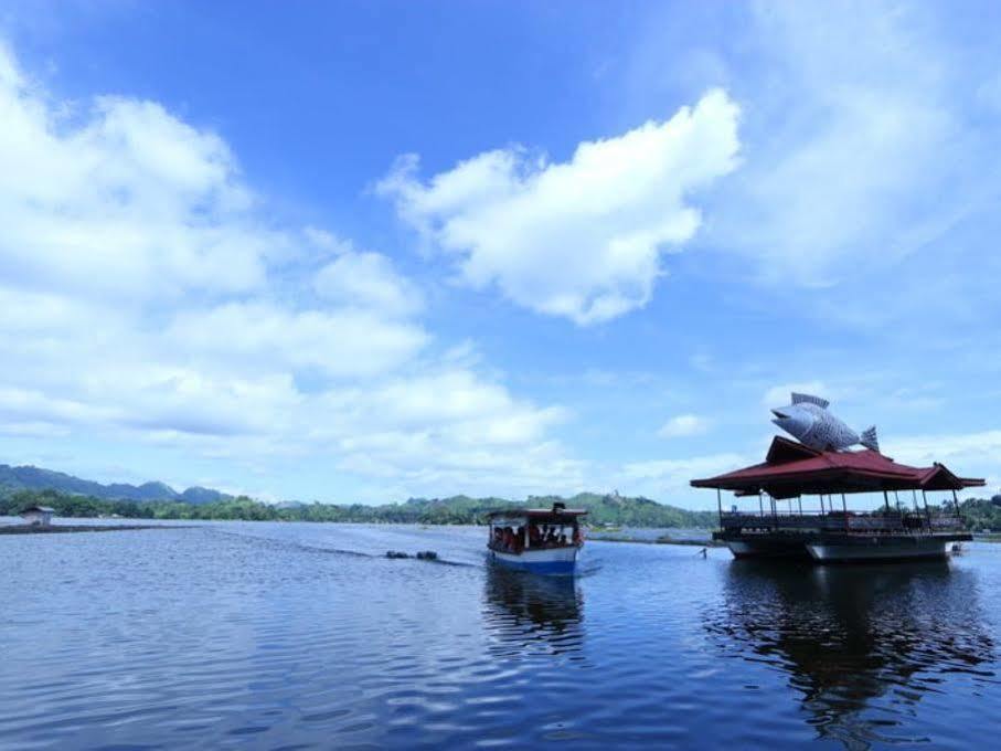 Punta Isla Lake Resort Lake Sebu Exterior foto